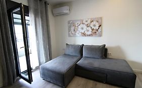 Raise Thessaloniki Avocado Suites